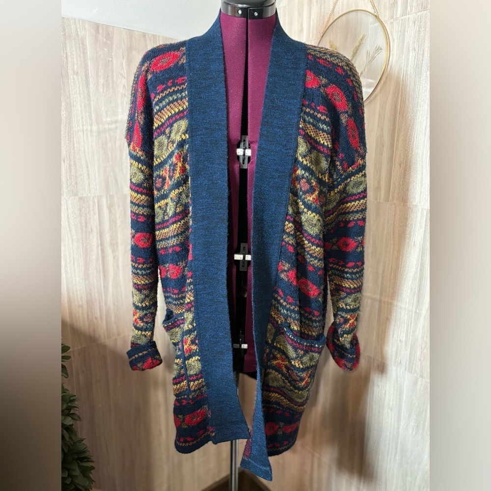 Accent America Vintage Open-Front Aztec Western Patterned Cardigan Sweater
